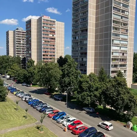 Prazske Predmesti Apartman * Hradec Králové